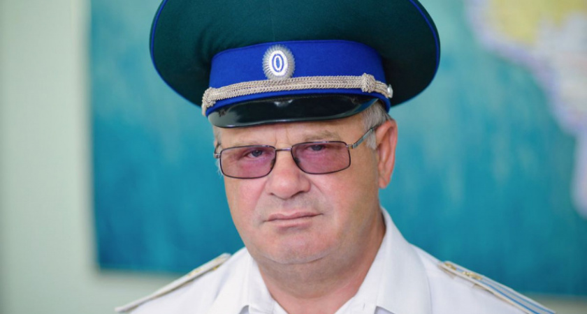 Казачий полковник. Назначен исполняющий обязанности руководителя аппарата губернатора Оренбуржья