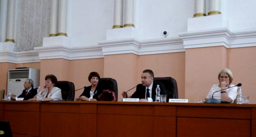 Заранее приготовленный букет. Владимир Беребин о выборах руководства Общественной палаты