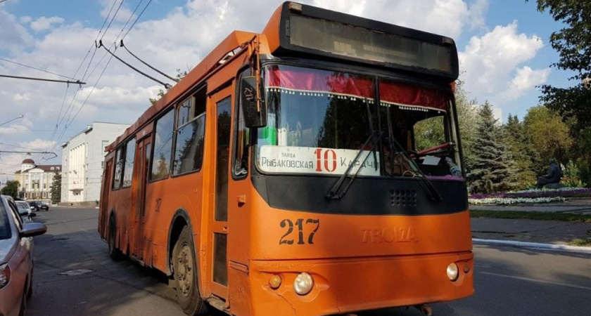 Виктор Пелевин: «В ближайшие 2 года троллейбусы полностью могут исчезнуть с улиц Оренбурга»