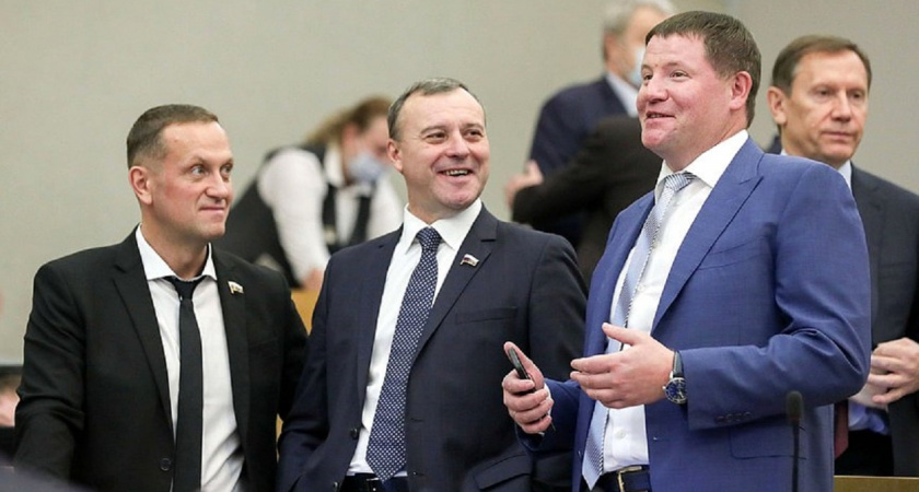 Три оренбургских депутата Госдумы попали под санкции ЕС