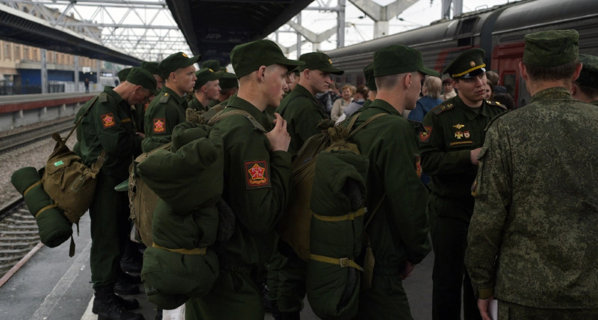 Оренбургский военком: «Мы вынуждены призывать людей без боевого опыта» 