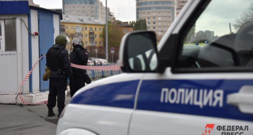 Сегодня оренбургские школы охраняли полицейские