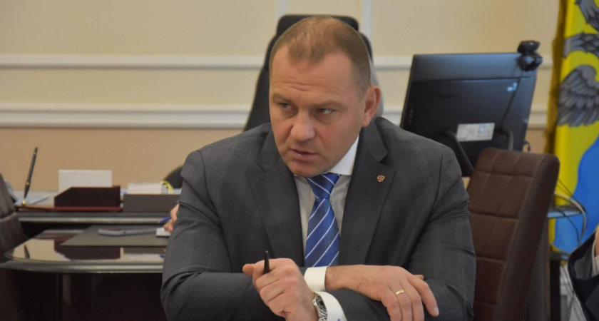 Андрей Лысенко: «Салмин демонстративно поставил «неуд» работе и.о. мэра Кудинова?!!»