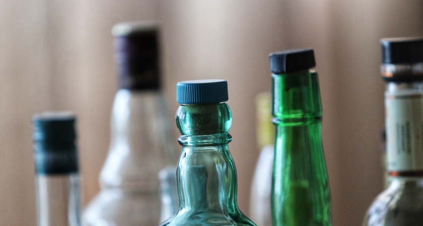 Суррогатный алкоголь стоил жизни 35 человек в Оренбуржье