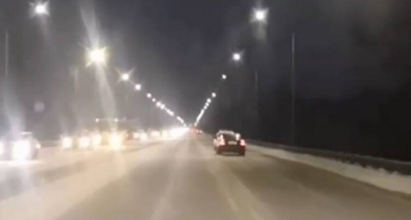 Глава района поделился результатами работы освещения загородного шоссе Оренбурга