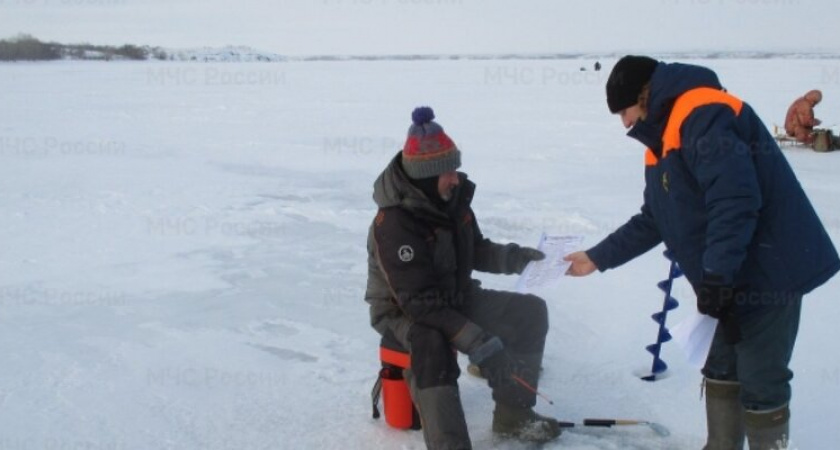 Рыбаки Оренбургской области получили советы от ГИМС