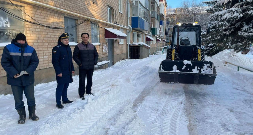 В Оренбуржье в 7 городах и 26 районах выявлены нарушения при уборке снега