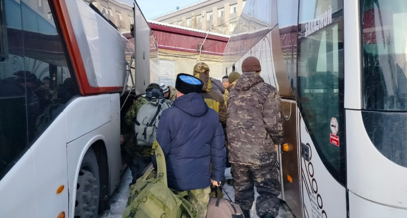 В зону СВО отправили отряд из 59 оренбургских казаков
