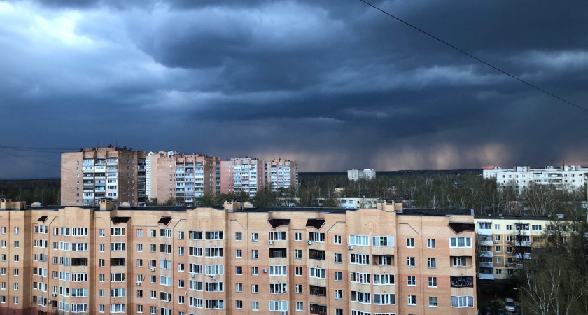 В Оренбургской области 4 и 5 июня ожидаются ливни, град и ветер