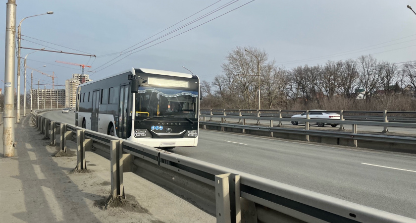В Оренбурге с 3 июля начнут ездить дачные автобусы № 70, 71, 189