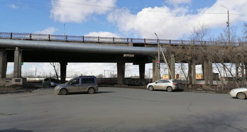 В Оренбурге взыскали 16 млн рублей с ответственного за обрушение моста на Терешковой