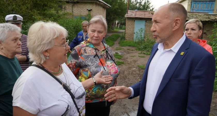 В микрорайоне СМУ Оренбурга заработает затопленная канализационная станция