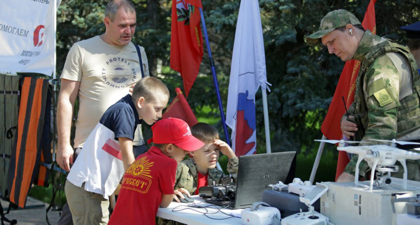 В Оренбурге провели форум в поддержку бойцов в зоне СВО