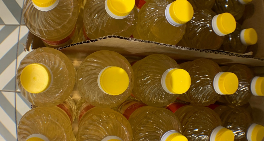 Всю жизнт используем растительное масло и не знаем, что для чего сделаны прорези в горлышке - об этом не догадывались