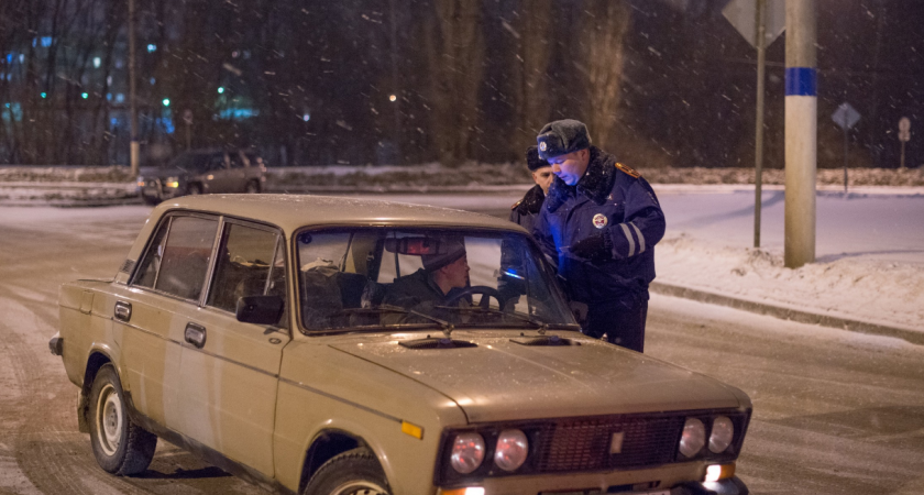 Если автомобиль старше 10 лет. Водителей предупредили о новых штрафах за возраст машины