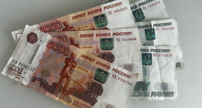 Каждому выдадут по 100 000 рублей с 11 января. Деньги точно выплатят на карту «Мир»