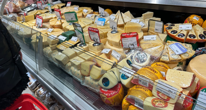 "Не берите этот сыр даже бесплатно - он в черном списке": что выяснили в Роскачестве