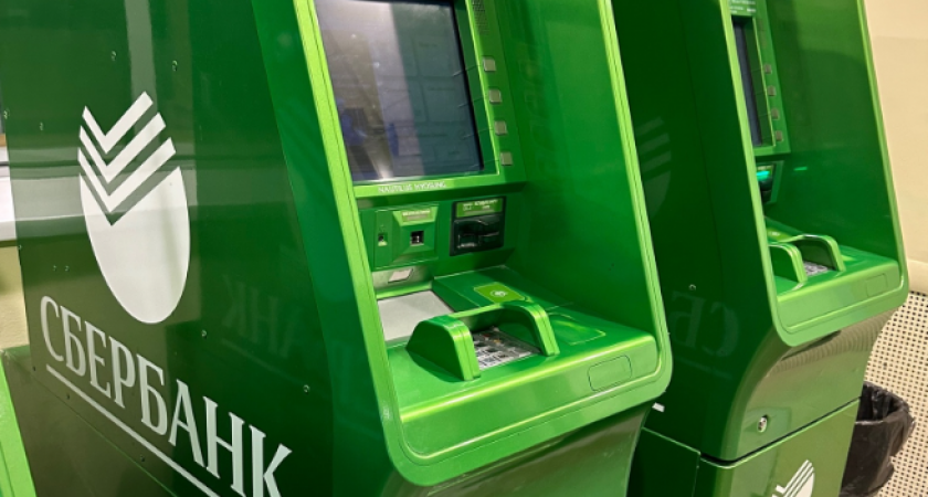 Заблокируют счет вместе со всеми деньгами: всем, кто переводит деньги через мобильный банк – назад пути нет