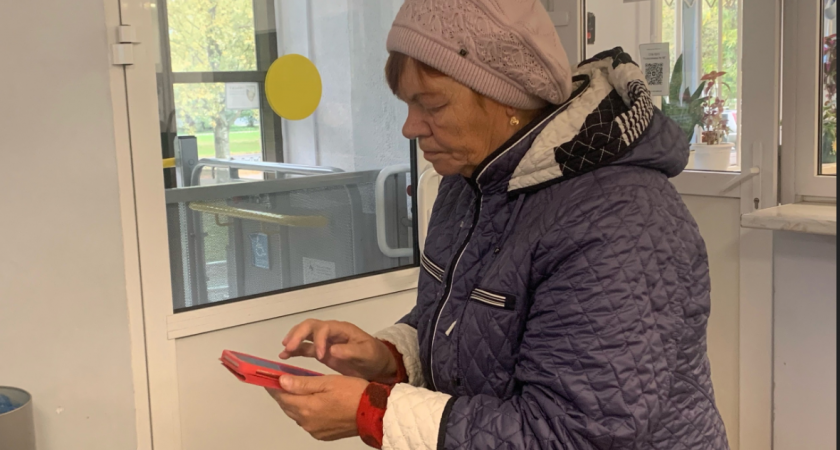 С 1 марта пенсионеров ждет прибавка за январь и февраль из-за 2 строчек в трудовой книжке