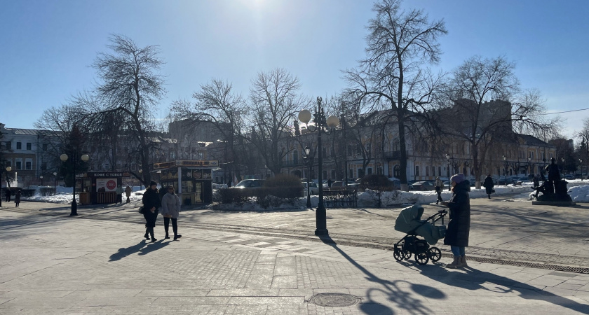 Фото к статье: В Орске восстанавливают дороги после паводка