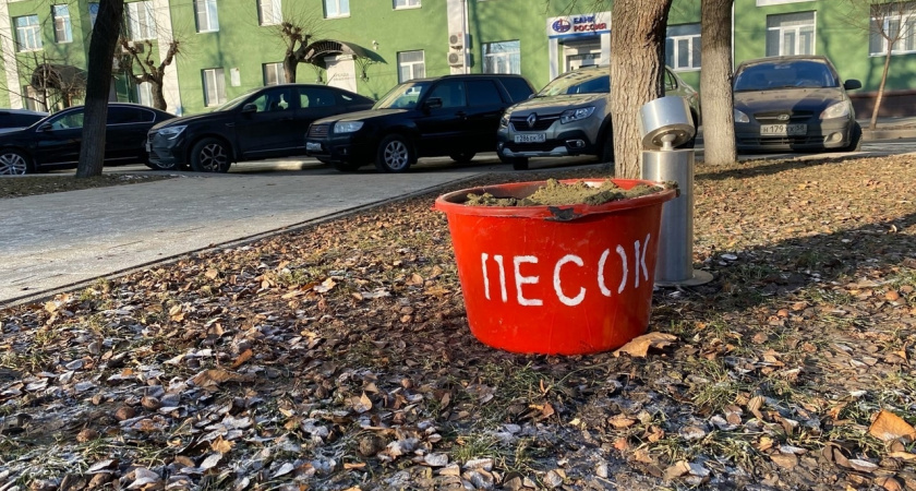 В Оренбурге продолжается активная уборка улиц