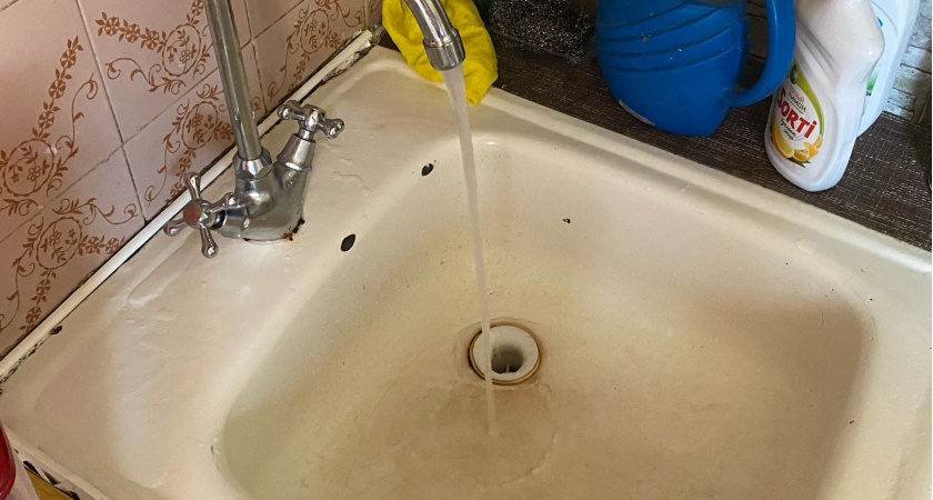 Прокуратура Адамовского района требует улучшить качество питьевой воды