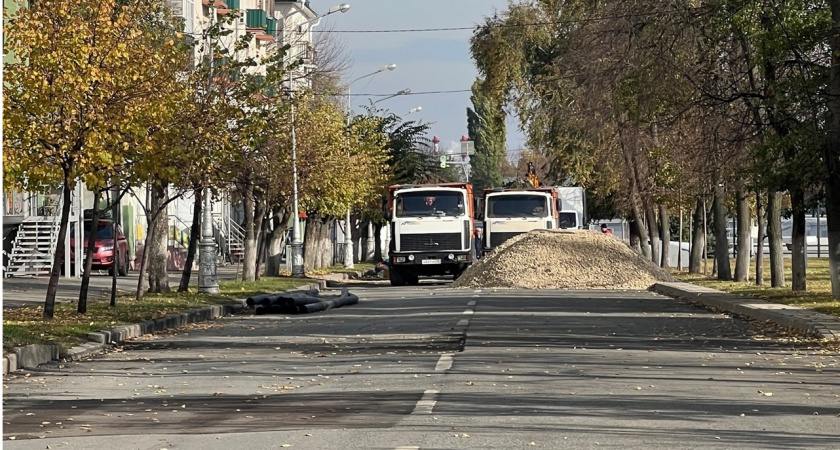 В Оренбурге ремонтируют улицу Державина