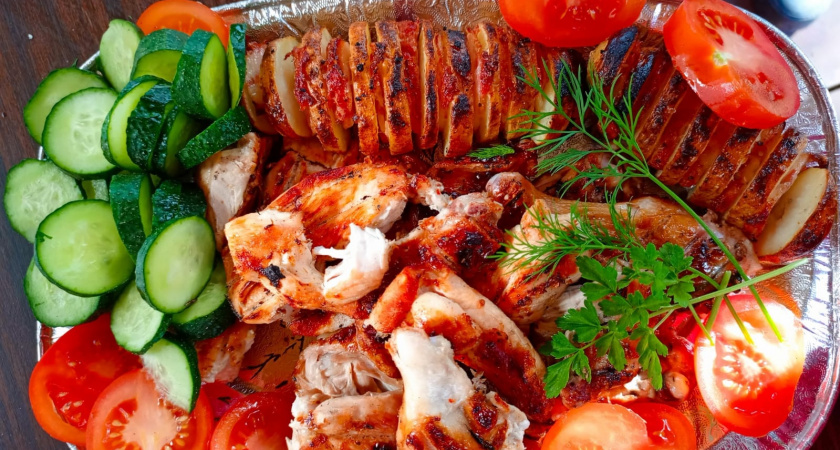 Ученые назвали самый полезный шашлык: не свиной, не куриный и в 2 раза полезнее говядины на углях