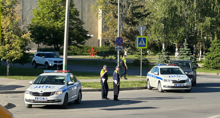 В Оренбурге выявили семь нарушений среди подростков на мототехнике