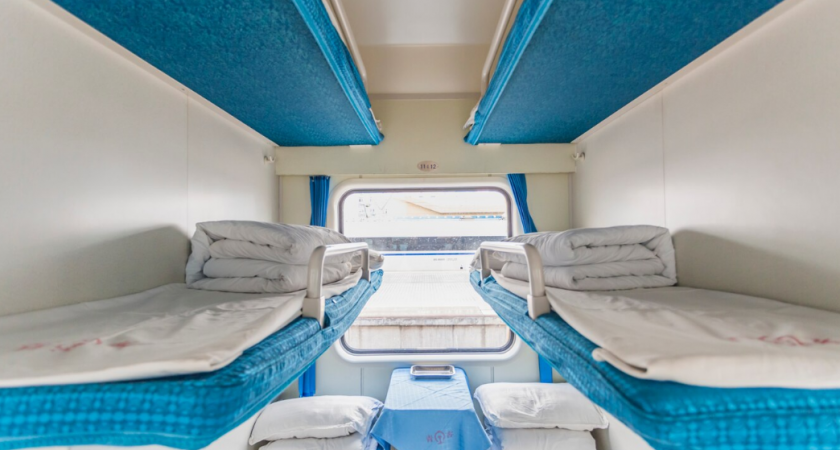 "Все не как у людей": русский турист проехался в поезде в Казахстане — на РЖД такого не встретить