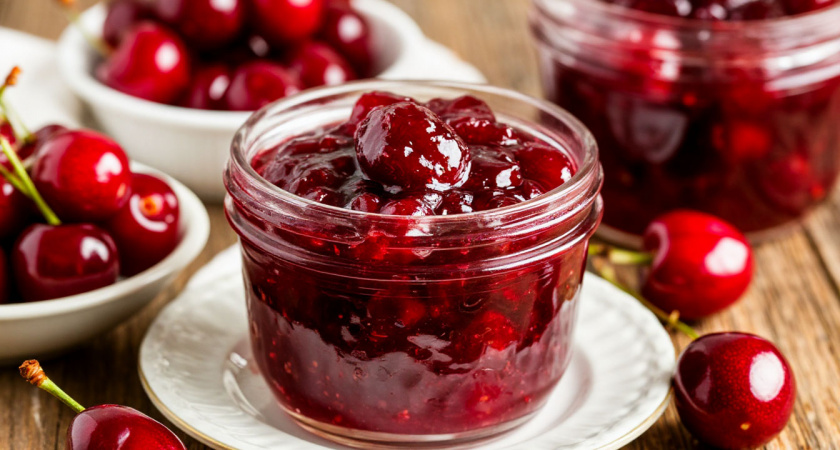 Варенье-трёхминутка из вишни — густое, как конфитюр: мало сахара и мало возни — варю каждое лето