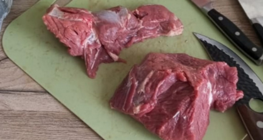 27 тонн подозрительной свинины уничтожили на границе Оренбуржья