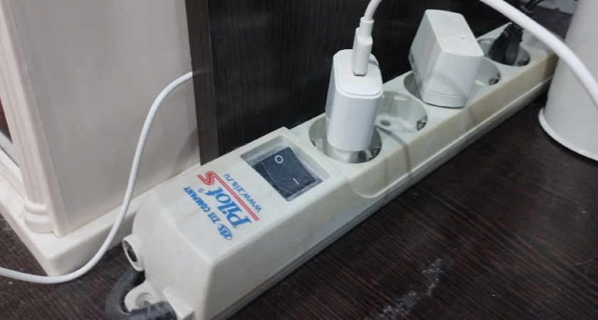 Это прибор жрет всю электроэнергию: проверила это и суммы в платежках ЖКХ упали в жаркий сезон