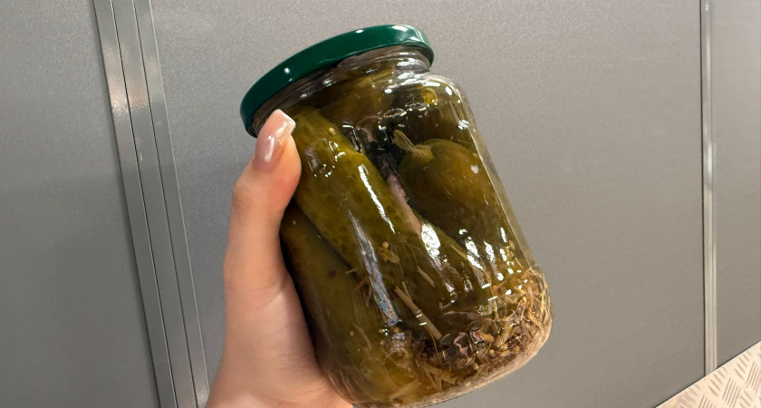 Хотя бы один раз сделайте огурчики на зиму по этому рецепту: любимые маринованные огурцы - жалею, что раньше не знала эту хитрость