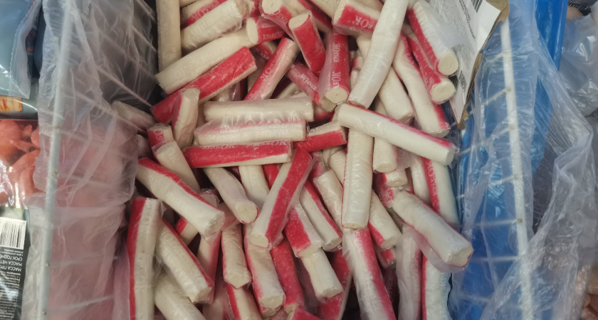 Эти 3 буквы отличают качественные крабовые палочки от дешёвых из бросовой рыбы. Ищу их на упаковке