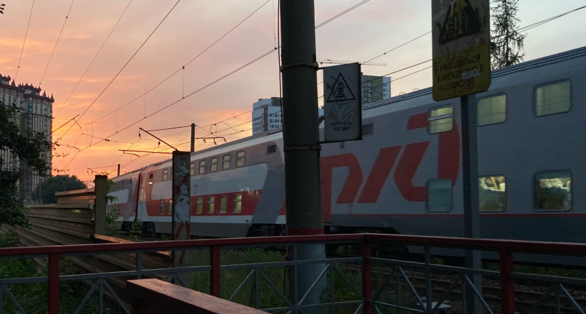 Меня разбудили в поезде посреди ночи и попросили срочно переселиться. Причина, которую озвучила проводница, меня ошарашила