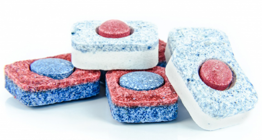 Скупаю таблетки для посудомойки пачками — не для посуды: 5 вещей, которые они чистят идеально