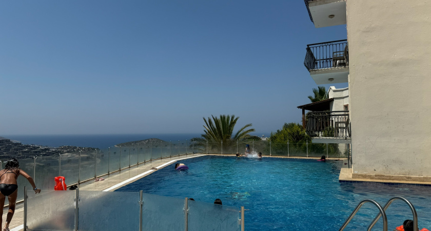 Российские туристы распробовали новый курорт - идеальная альтернатива Египту или ОАЭ: сервис лучше, а цены ниже