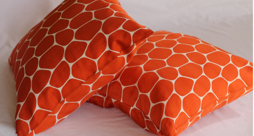 Узнала только в 40 лет: «потную» подушку можно постирать за 5 минут — теперь всегда свежая, без пятен и запаха