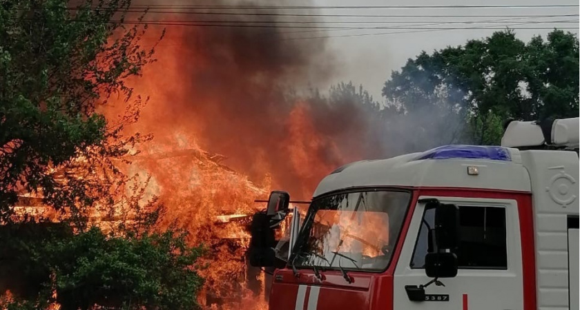 В Оренбуржье с начала года произошло 1098 ландшафтных пожаров