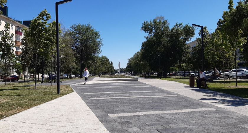 Оренбургские коммунальщики за неделю выкосили 600 тыс. кв. метров 