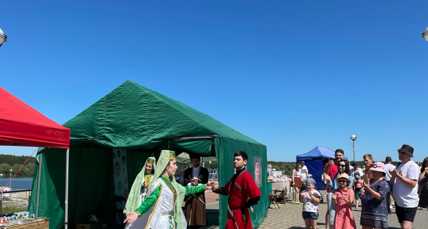 Оренбург впервые станет площадкой для купеческого фестиваля “Чай, баранки, самовар”