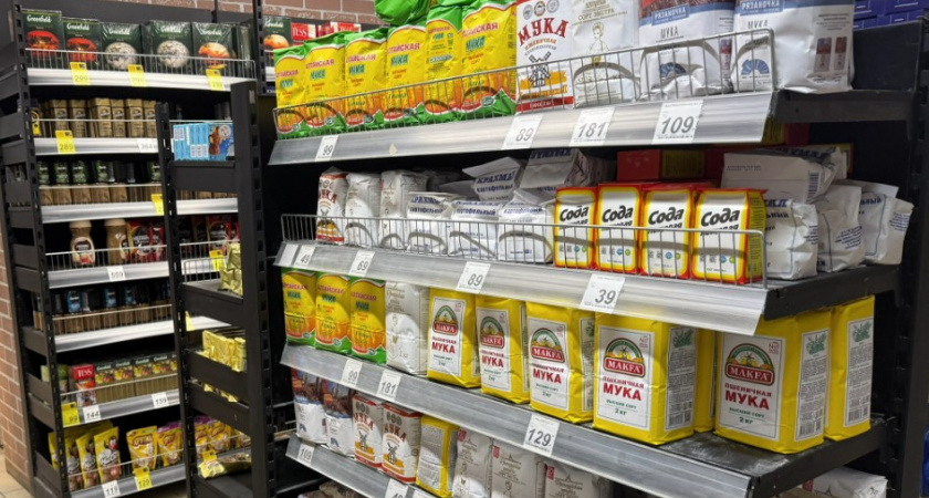 Муки нет, только белая пыль: Роскачество выявило бренды пшеничной муки, которые лучше не покупать         