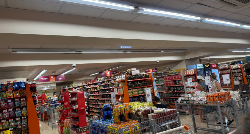 Такого от белорусских магазинов я точно не ожидал: у нас полки завалены - а для соседей это диковина