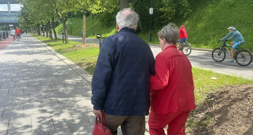 Возраст появления запаха старости - каким образом с ним бороться