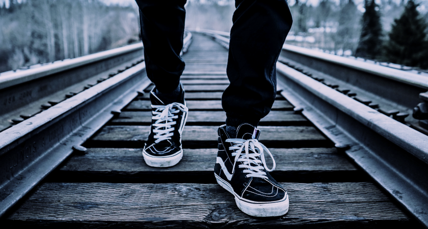 Методика избавления от неприятного запаха в обуви