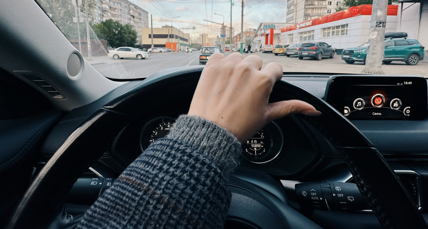 Водительские привычки, "травмирующие" автомобиль 