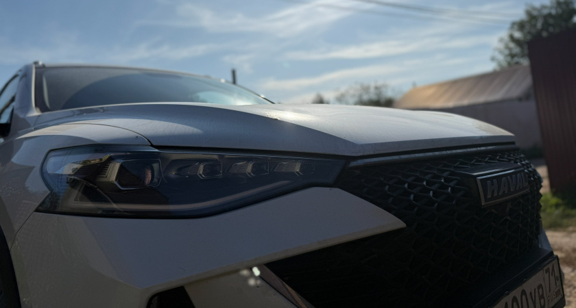 Необычайная с первого взгляда ситуация на авторынке: недавно купленные китайские машины с мизерным пробегом продаются гораздо дешевле, чем стоили при покупке. И вот почему