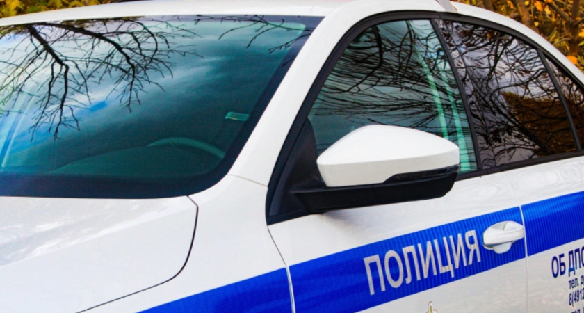 В Оренбурге перевернулась машина