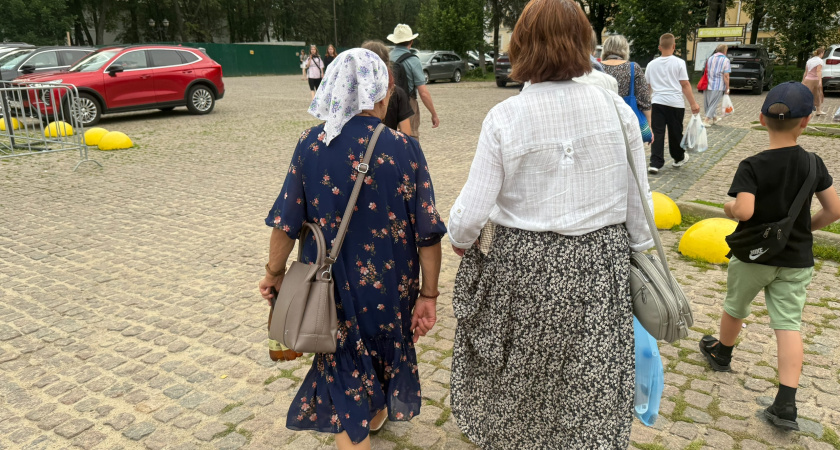 84% оренбуржцев хотят, чтобы бабушки принимали участие в воспитании внуков